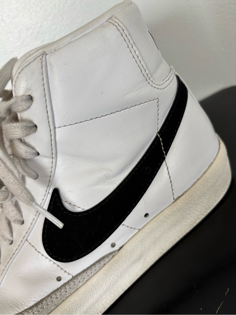 Nike Blazer Mid 77 Vintage White Black CZ1055-100 Womens Size 7.5 Sneakers Shoes - Picture 12 of 14